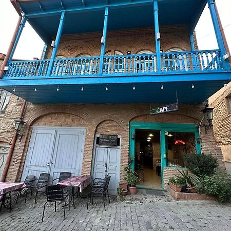 Golden Lion Hotel Sighnaghi Ngoại thất bức ảnh