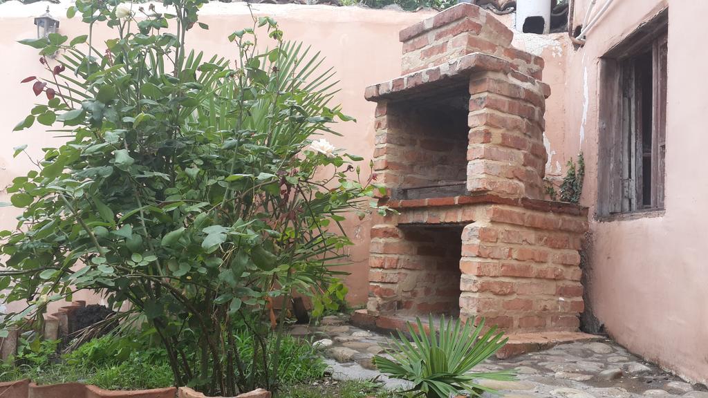 Golden Lion Hotel Sighnaghi Ngoại thất bức ảnh